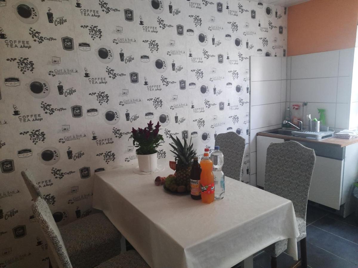 Joys Ferienwohnung 奥伯豪森 外观 照片